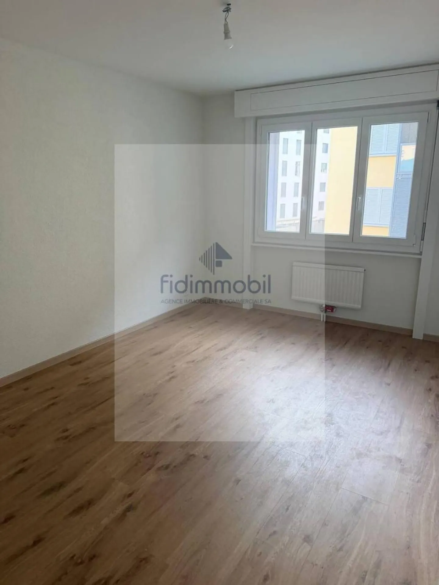 Appartamento 4 locali - Foto 5 di 8