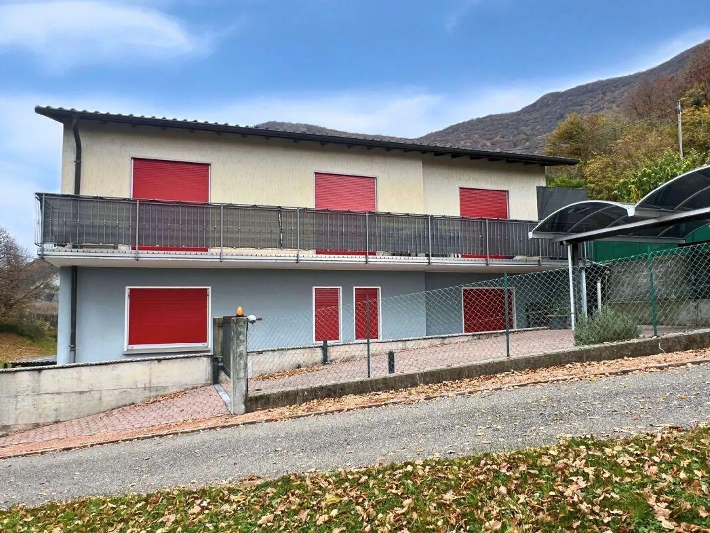 Maison semi-détachée intéressante dans un quartier calme et verdoyant - Photo 3 sur 25