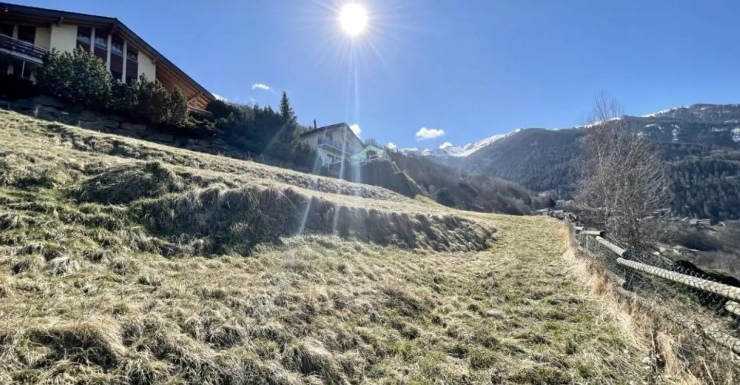 Terreno edificabile a Clèbes (Nendaz) - Foto 2 di 5