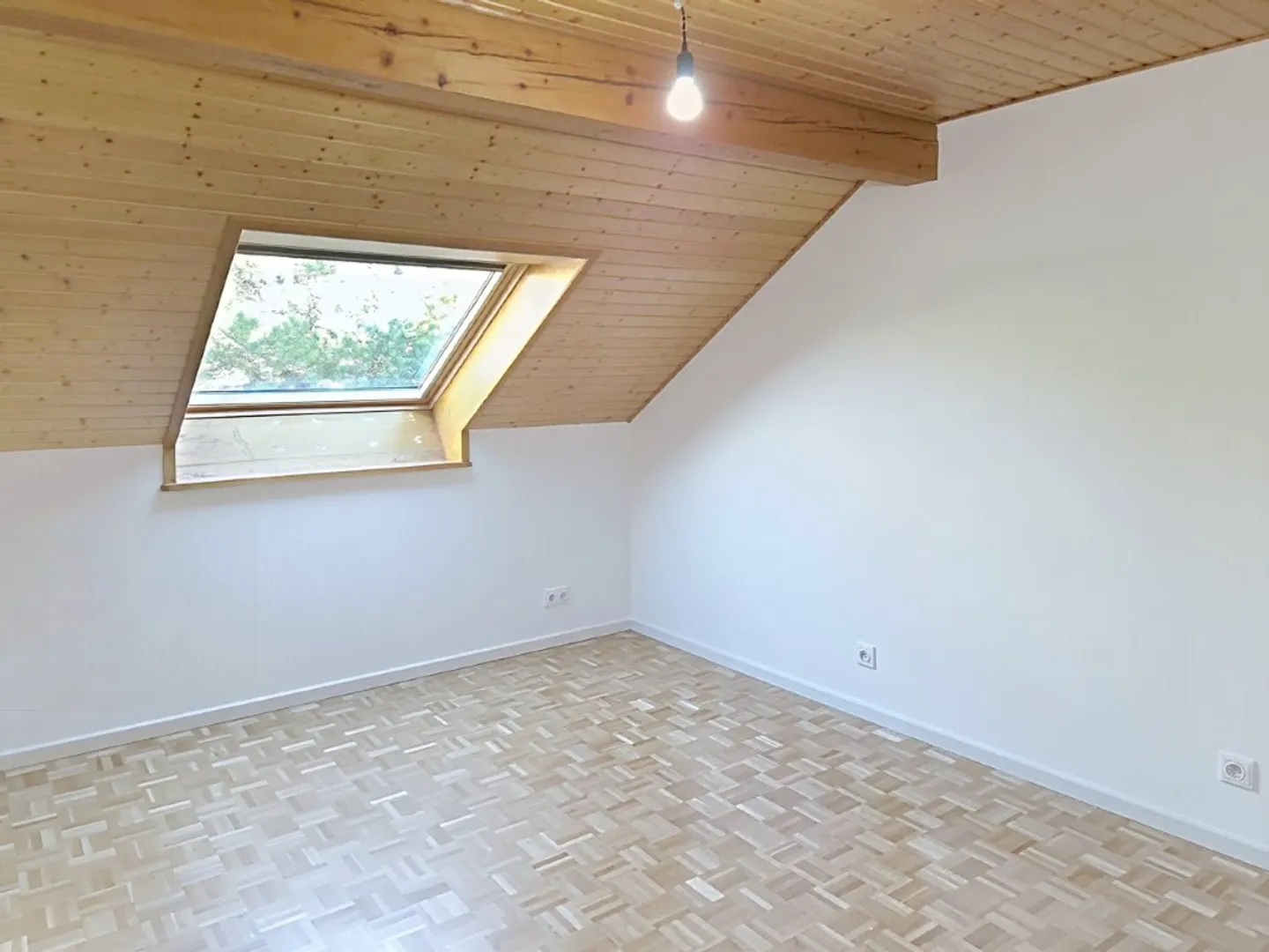 Charming Duplex for Families - Photo 3 of 10