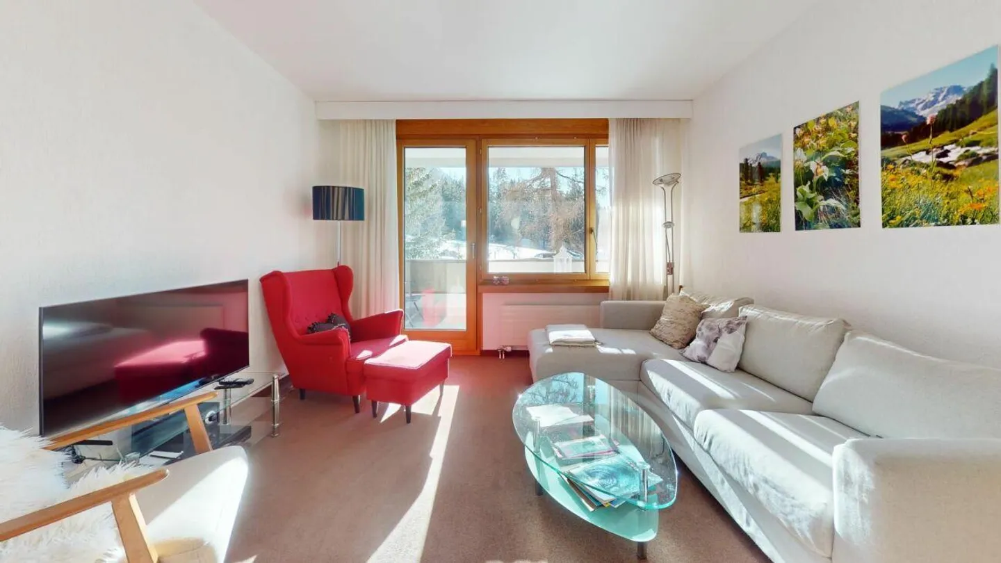 2-room apartment in the village center with management - Photo 3 of 12