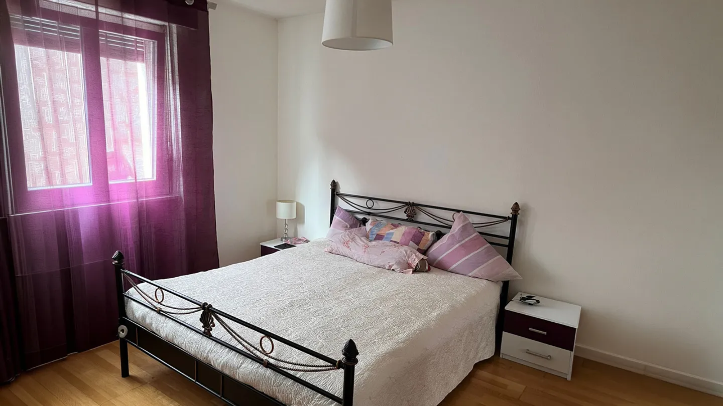 ZU VERMIETEN WUNDERSCHÖNE 3,5 ZIMMER WOHNUNG IN MONTHEY - Foto 5 von 10