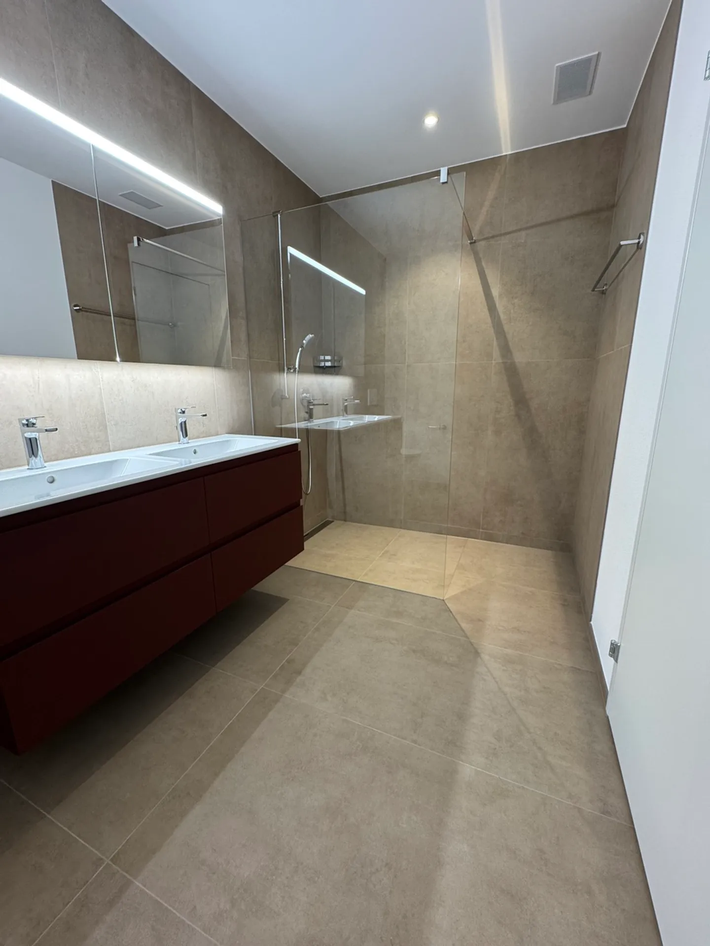 Wohnung kaufen - Foto 5 von 12