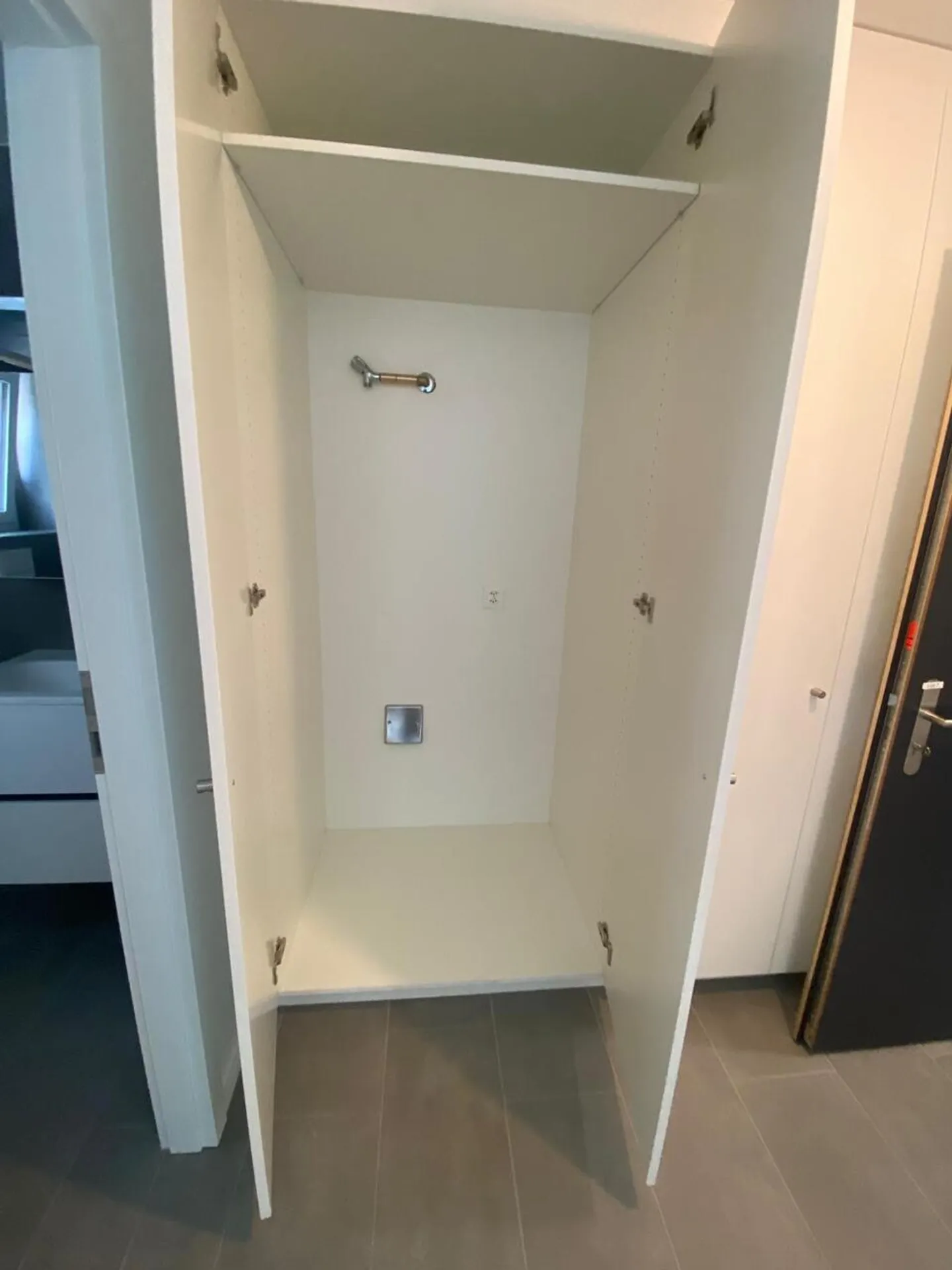 Studio Neu 1. Etage avec grand balcon près de l'UNIL / EPFL - Photo 10 sur 11