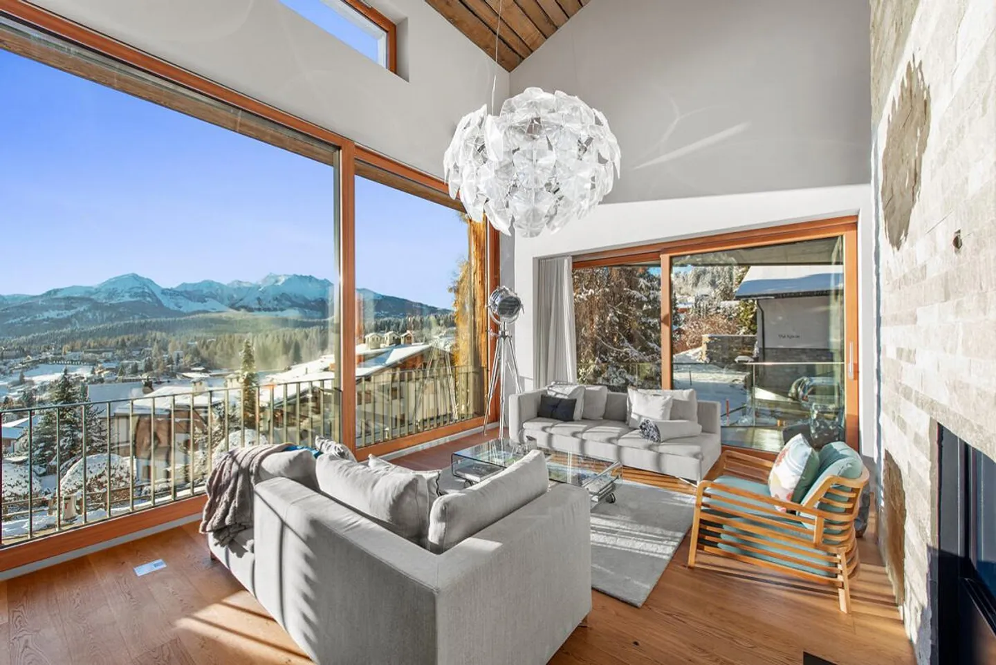 Flims : tranquillité alpine, élégance architecturale et une touche de luxe - Photo 1 sur 6