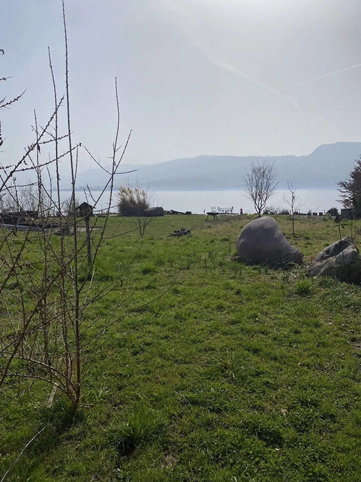 Penthouse apartment in Uerikon with private lake access - Photo 21 of 22