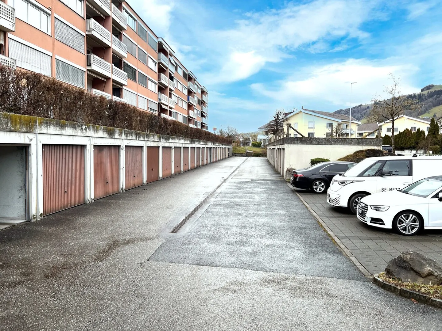 Living close to the center - convenient for everyday life, work, and excursions - Photo 11 of 11