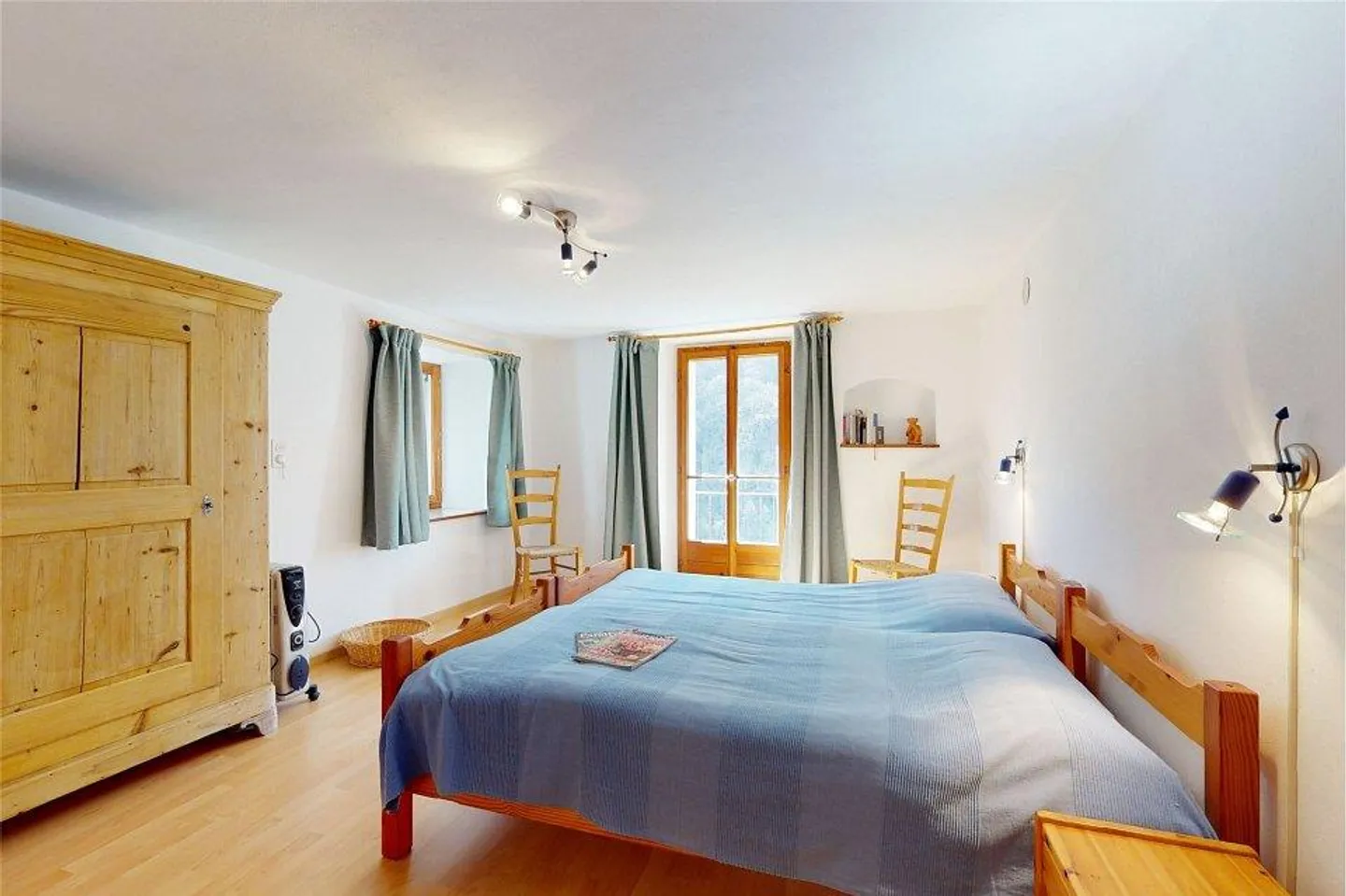 Tessiner Haus mit 6 Zimmern, Rasen und Wald - Foto 10 von 13