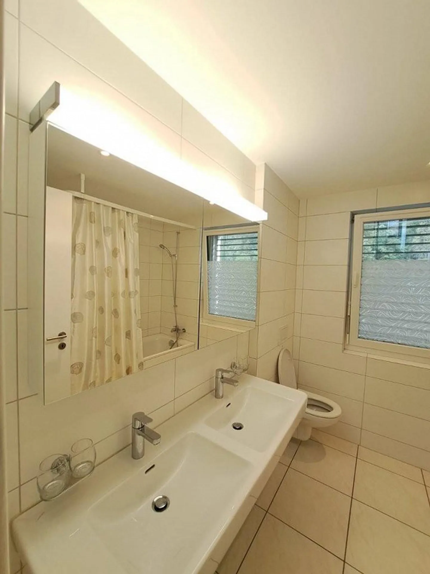 Appartamento luminoso in una posizione tranquilla - Foto 7 di 8