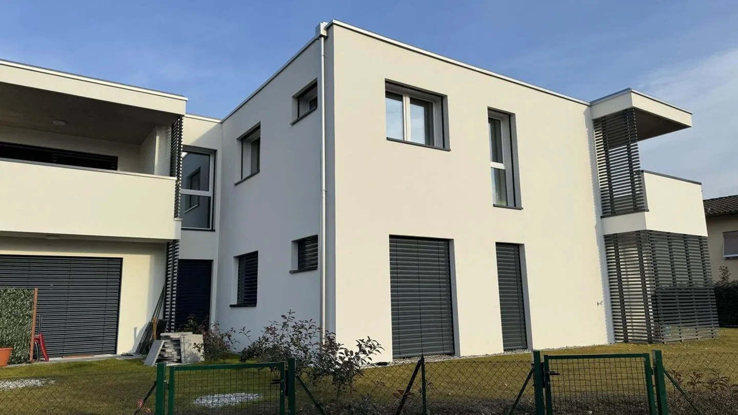 ELEGANTE APPARTAMENTO 3.5 LOCALI CON TERRAZZA - GENESTRERIO - Foto 1 di 8
