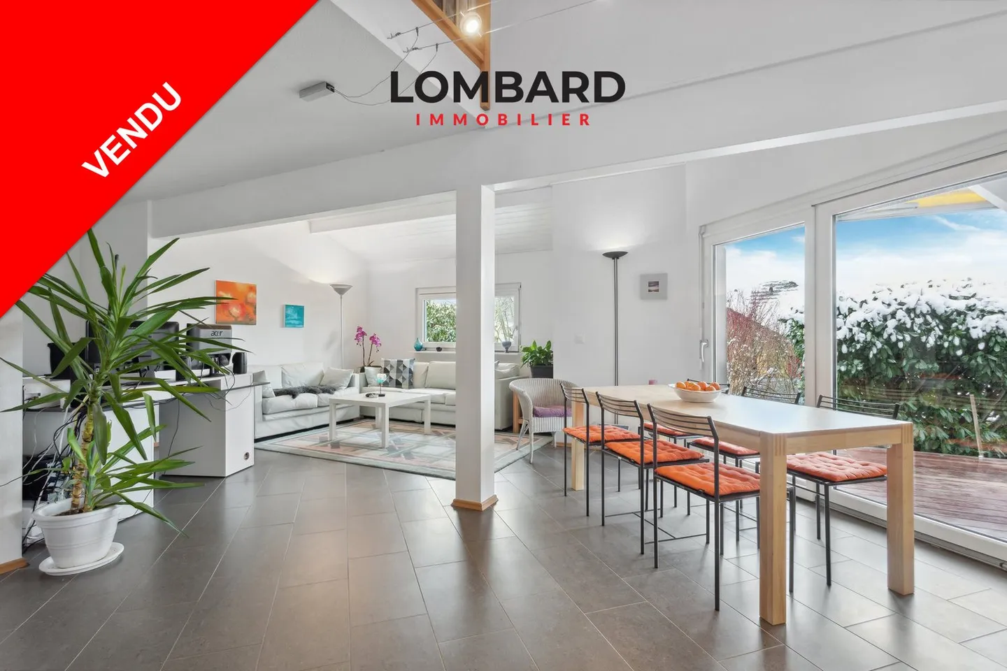 Affascinante Casa Indipendente con 5 Camere - Foto 1 di 13