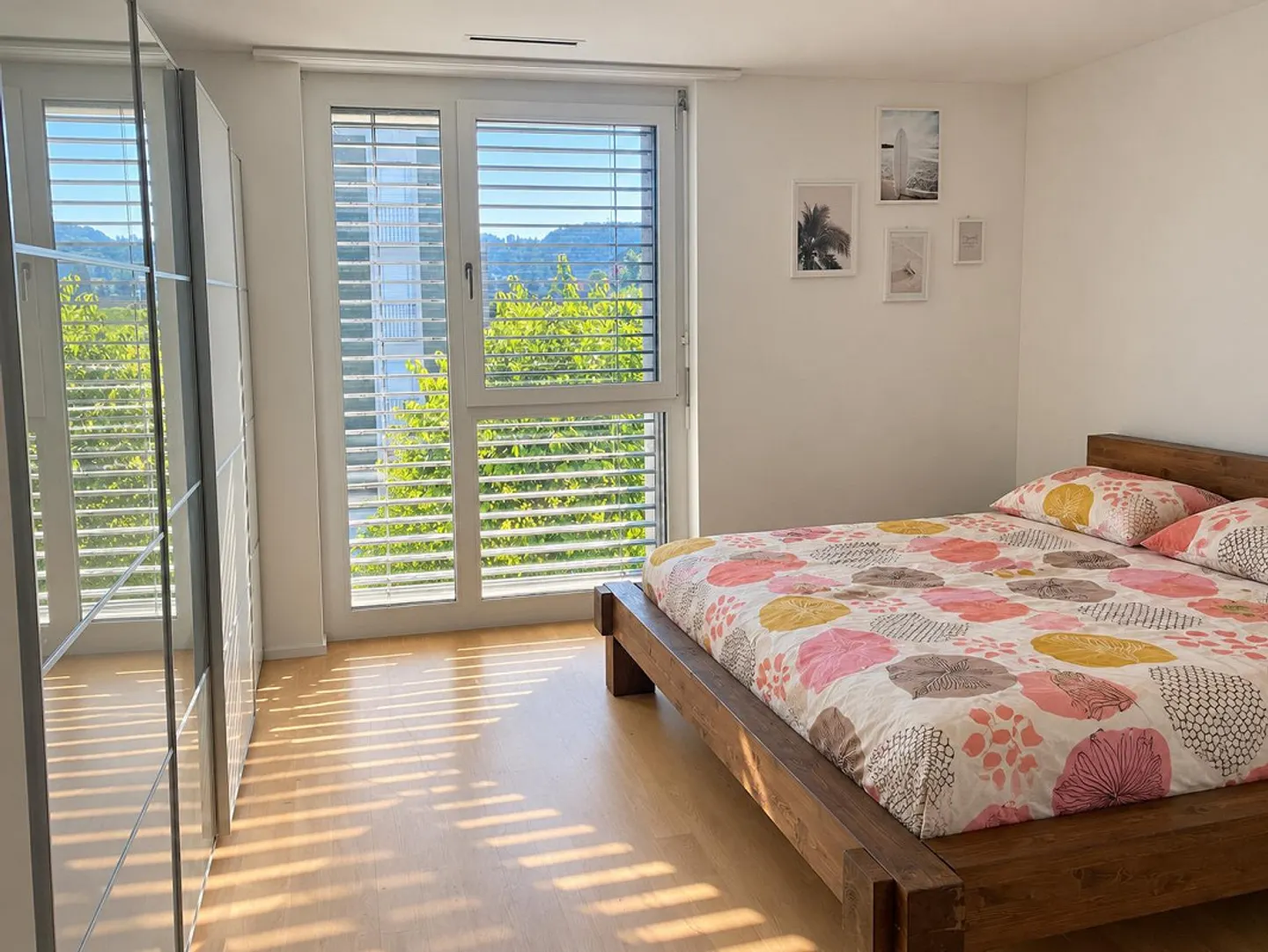Bright 3.5-room apartment with large balcony - 5 minutes to the lake - Photo 3 of 9