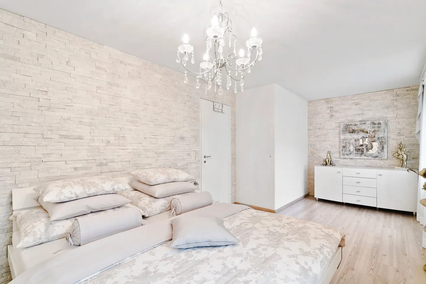 6 1/2 Zimmer Maisonette Wohnung inkl. 2 Tiefgaragenplätze - Foto 6 von 10