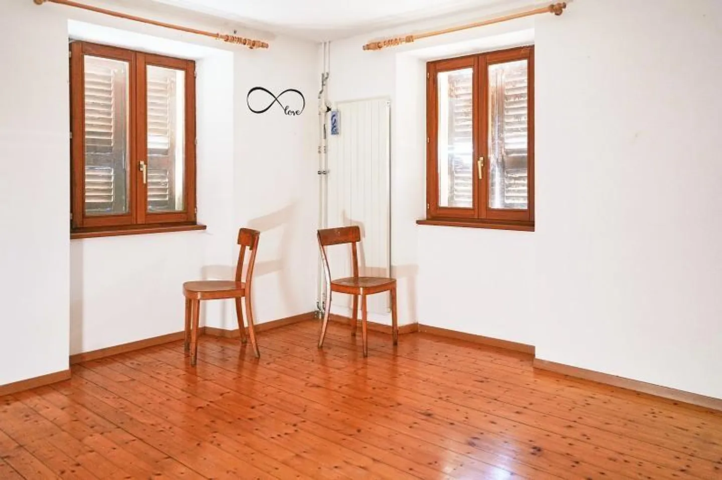 7-room house in a central location - Photo 14 of 30