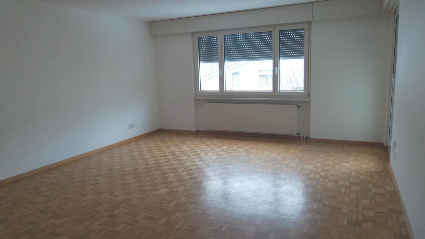 Family-friendly 4.5 room apartment - Photo 1 of 9