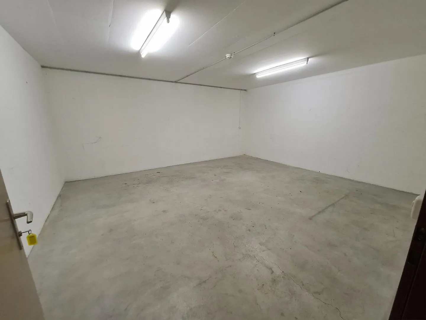 Hobby / Archive / Studio - Photo 2 of 2