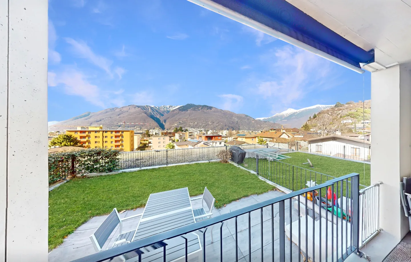 Appartamento elegante che unisce comfort e design - Foto 14 di 15