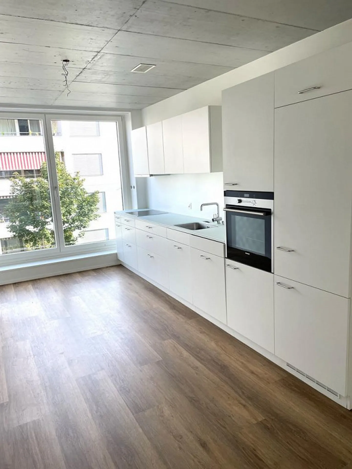 Appartement moderne 3.5 pièces - Photo 2 sur 7