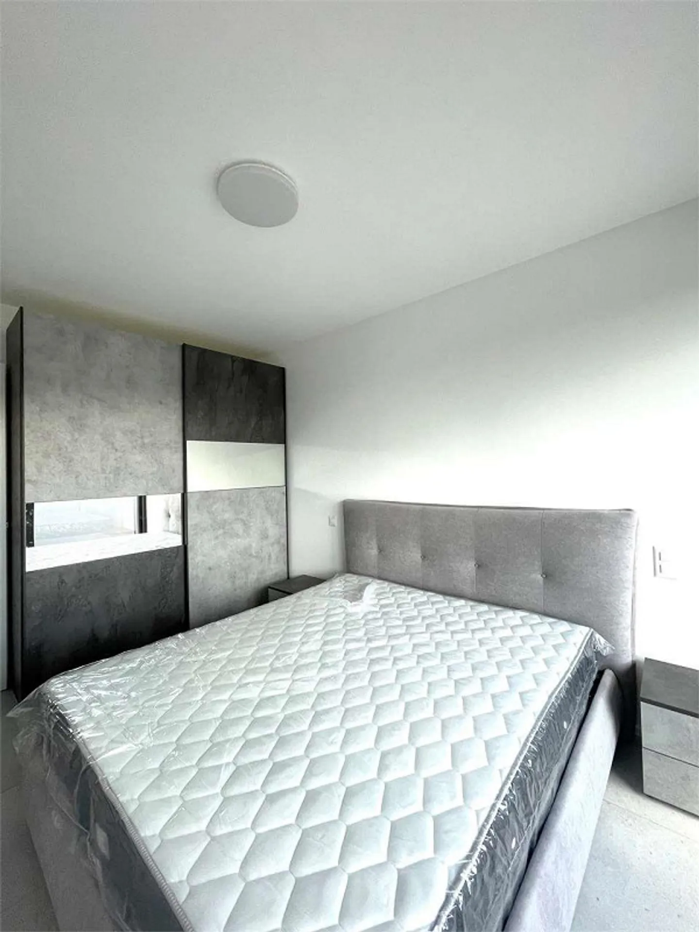 Moderne möblierte Wohnung in Lugano - Foto 5 von 7