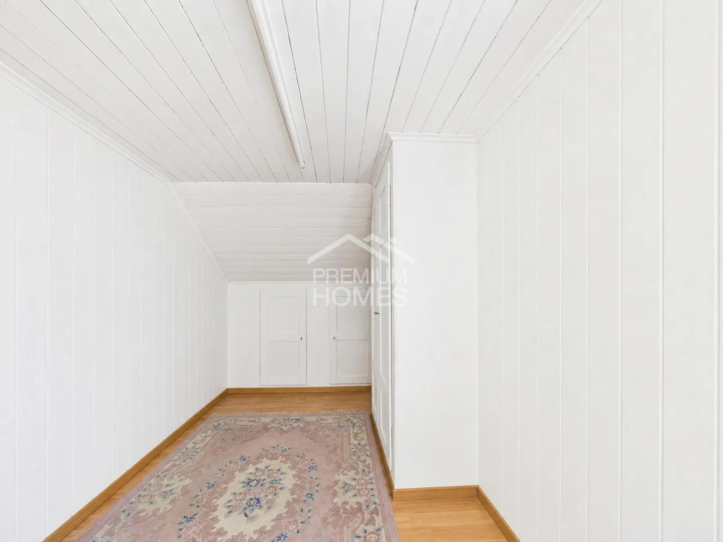 Casa unifamiliare con potenziale commerciale! - Foto 7 di 13