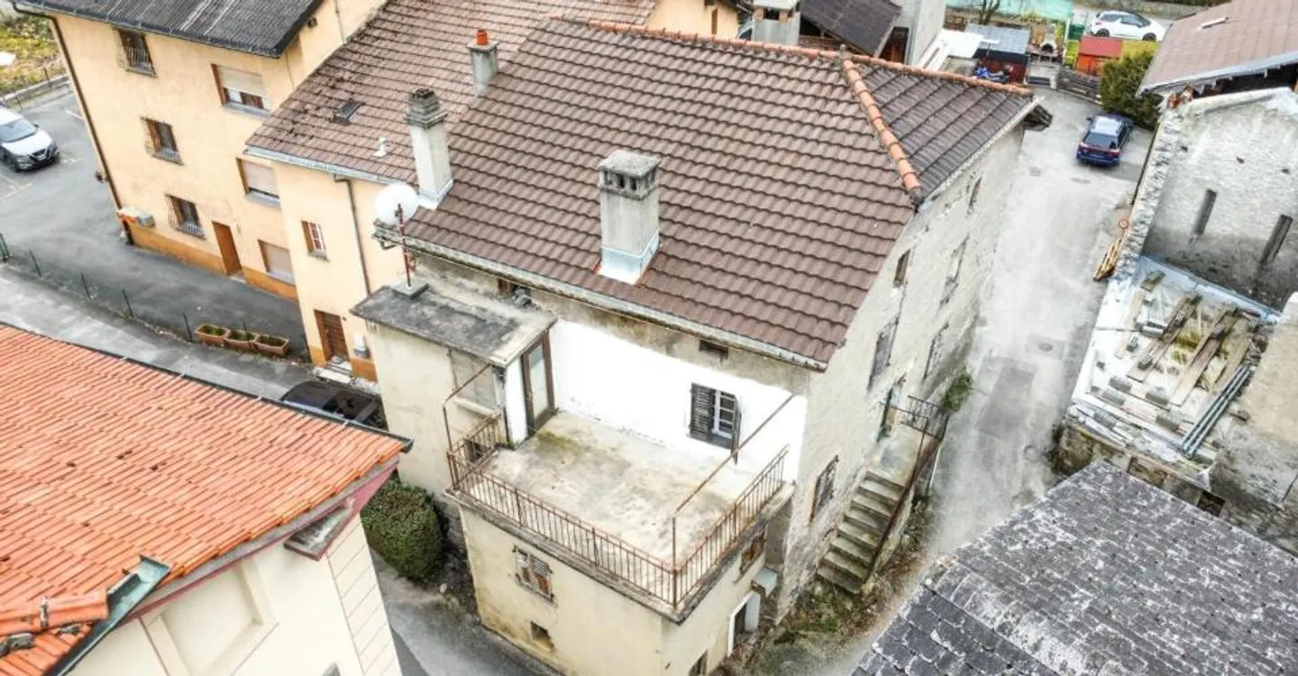 Casa multi-appartamenti con 10 stanze ad Ardon - Foto 4 di 13