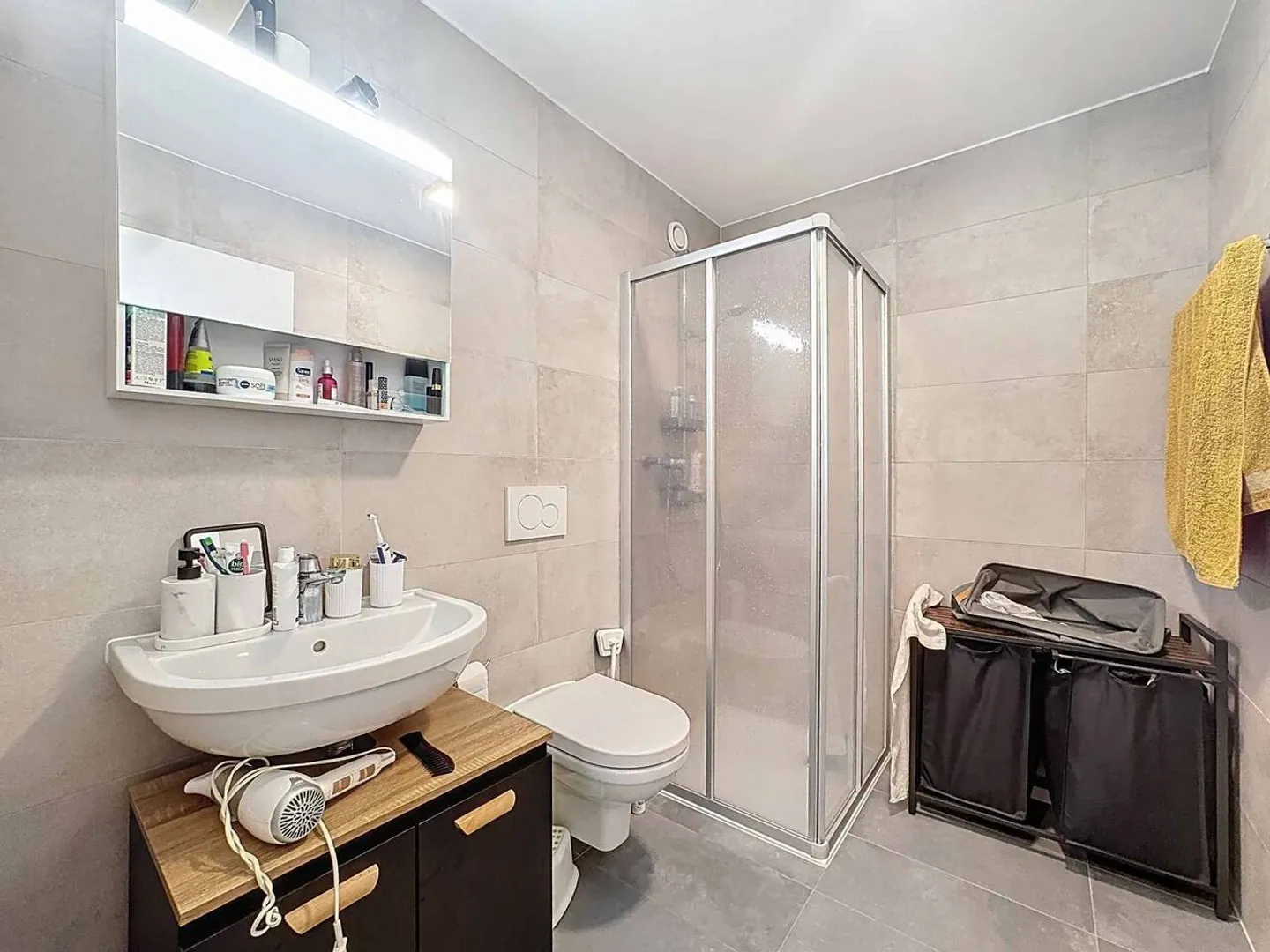 Superbo appartamento di 2,5 locali <br />Ultra centrale - Foto 5 di 6