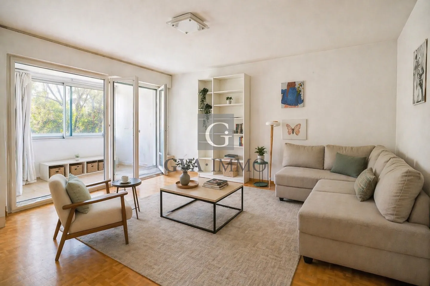 Elegant 2.5-room apartment with loggia and swimming pool in Chêne-Bougeries - Photo 6 of 11