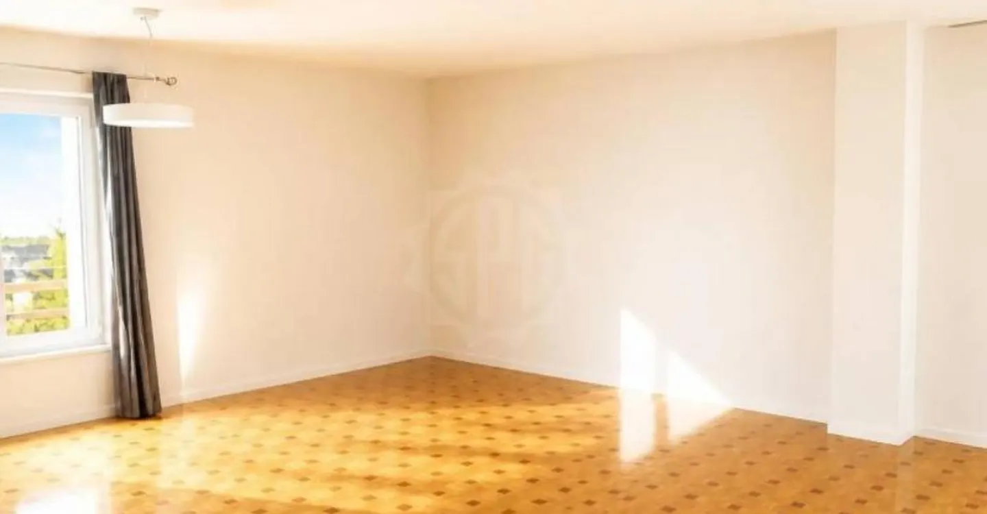 Charmante Wohnung - Genolier - Foto 3 von 6