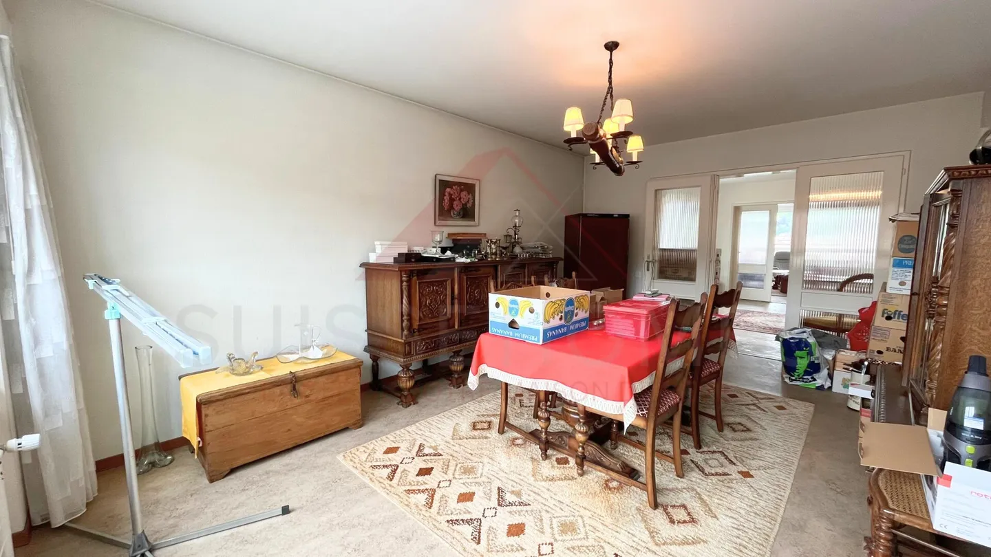 Raro a La Chaux-de-Fonds: spazioso appartamento di 5.5 locali di 150 m² con vista panoramica - Foto 4 di 9
