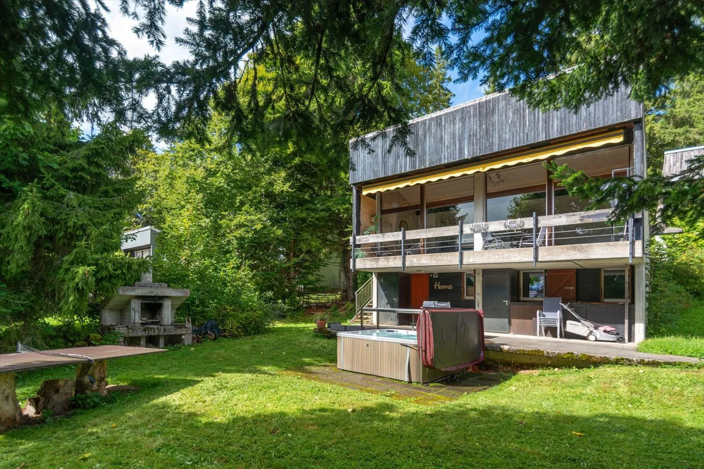 Les Savagnières, magnifique chalet de 4,5 pièces au cœur de la nature avec garage - Photo 1 sur 13