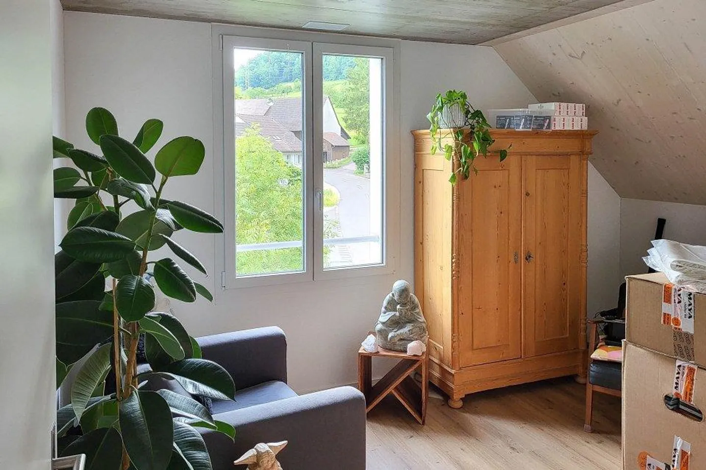 Appartamento attico moderno e luminoso di 4,5 stanze con galleria - Foto 3 di 8