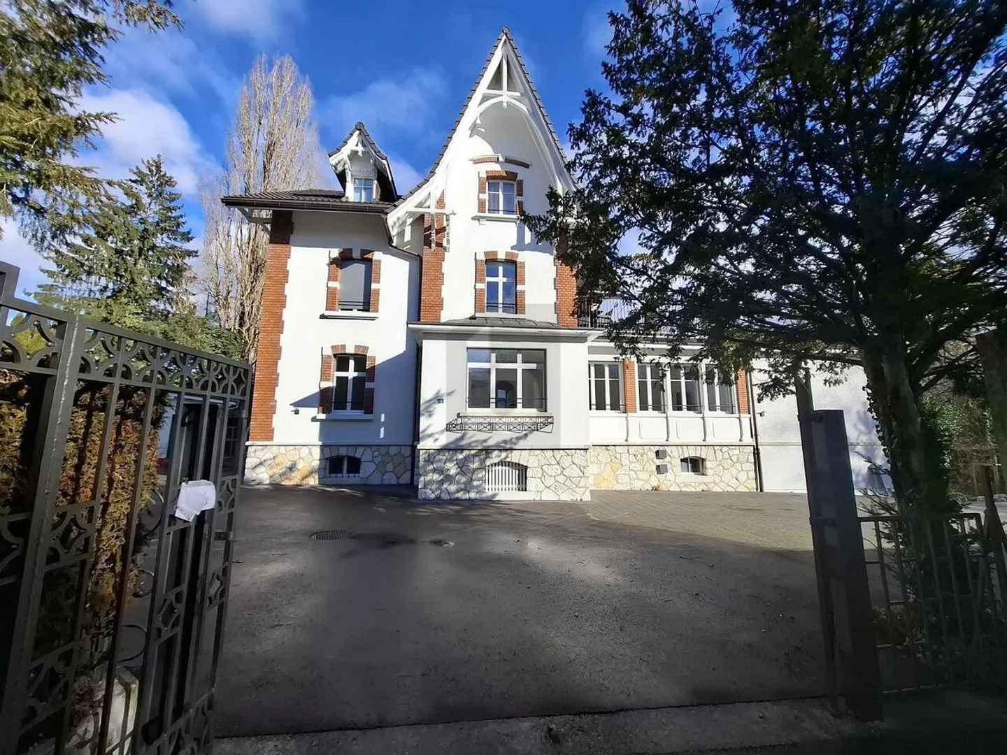 CHIC, COSY ET PROCHE DE LA NATURE - Photo 1 sur 6