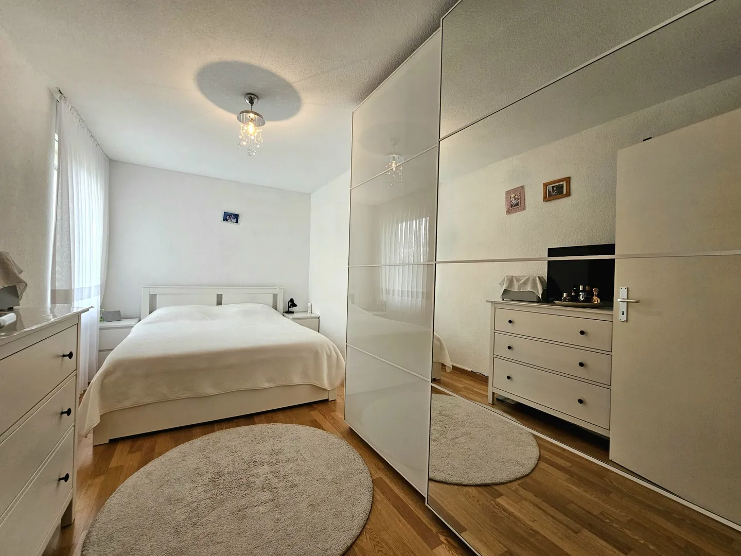 Well-maintained and bright 4.5-room apartment with balcony and panoramic view - Photo 12 of 15