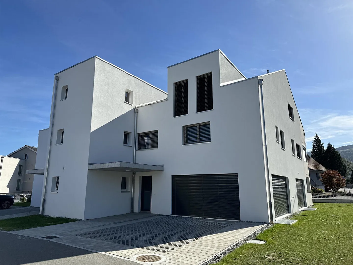 Appartement de 3,5 pièces à vendre dans un emplacement central - Photo 3 sur 10