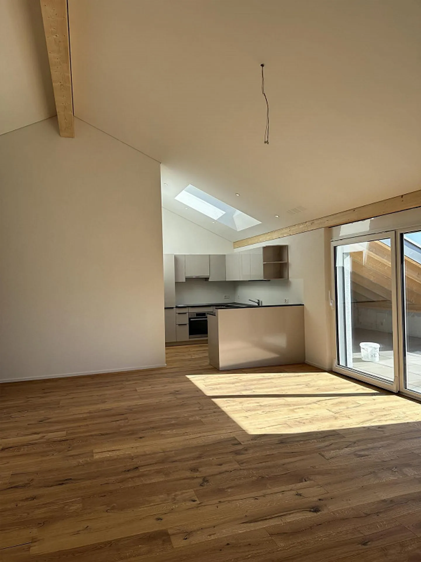 Appartement de 3,5 pièces à vendre dans un emplacement central - Photo 4 sur 10