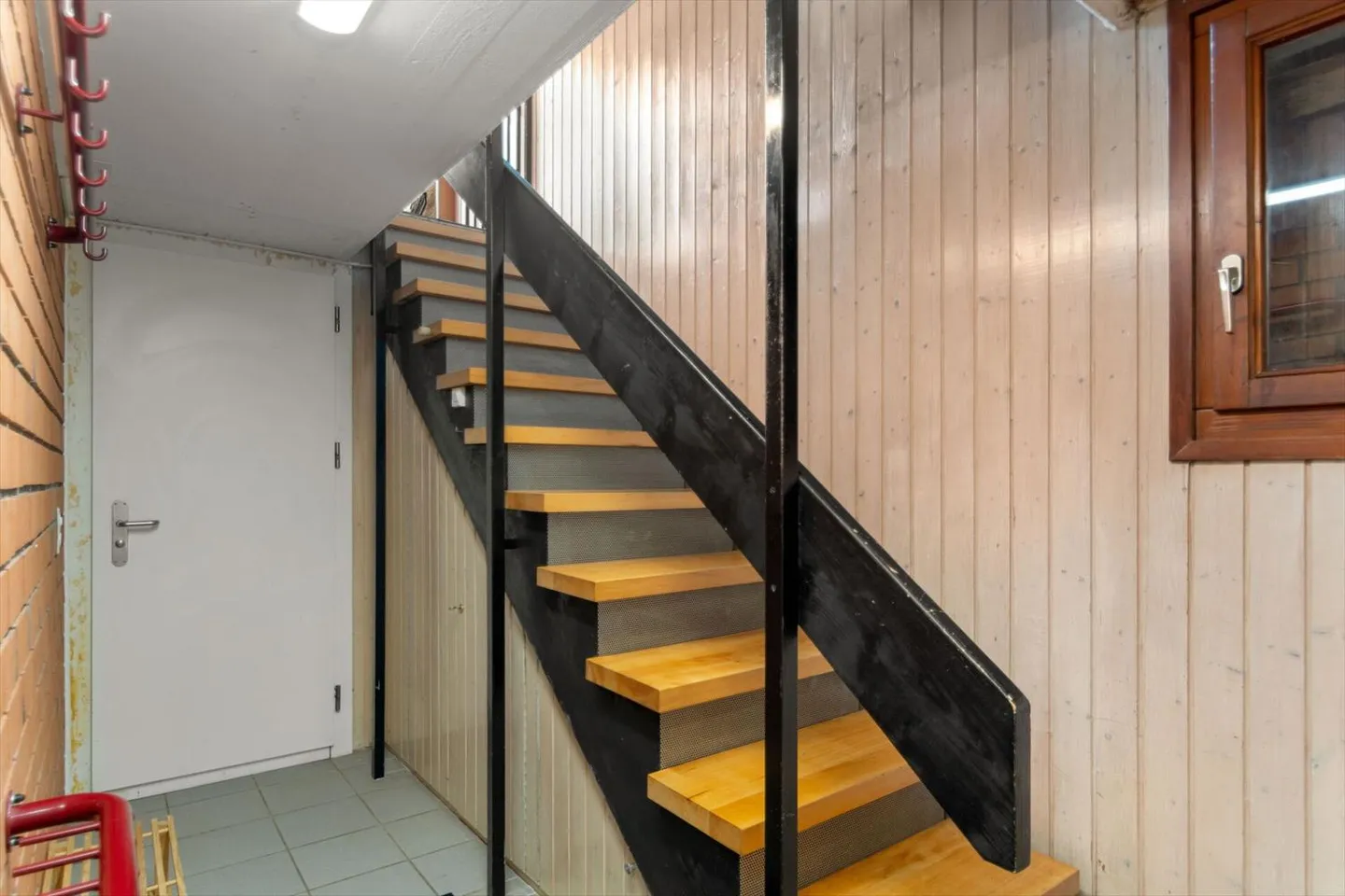 Les Savagnières, magnifique chalet de 4,5 pièces au cœur de la nature avec garage - Photo 9 sur 13