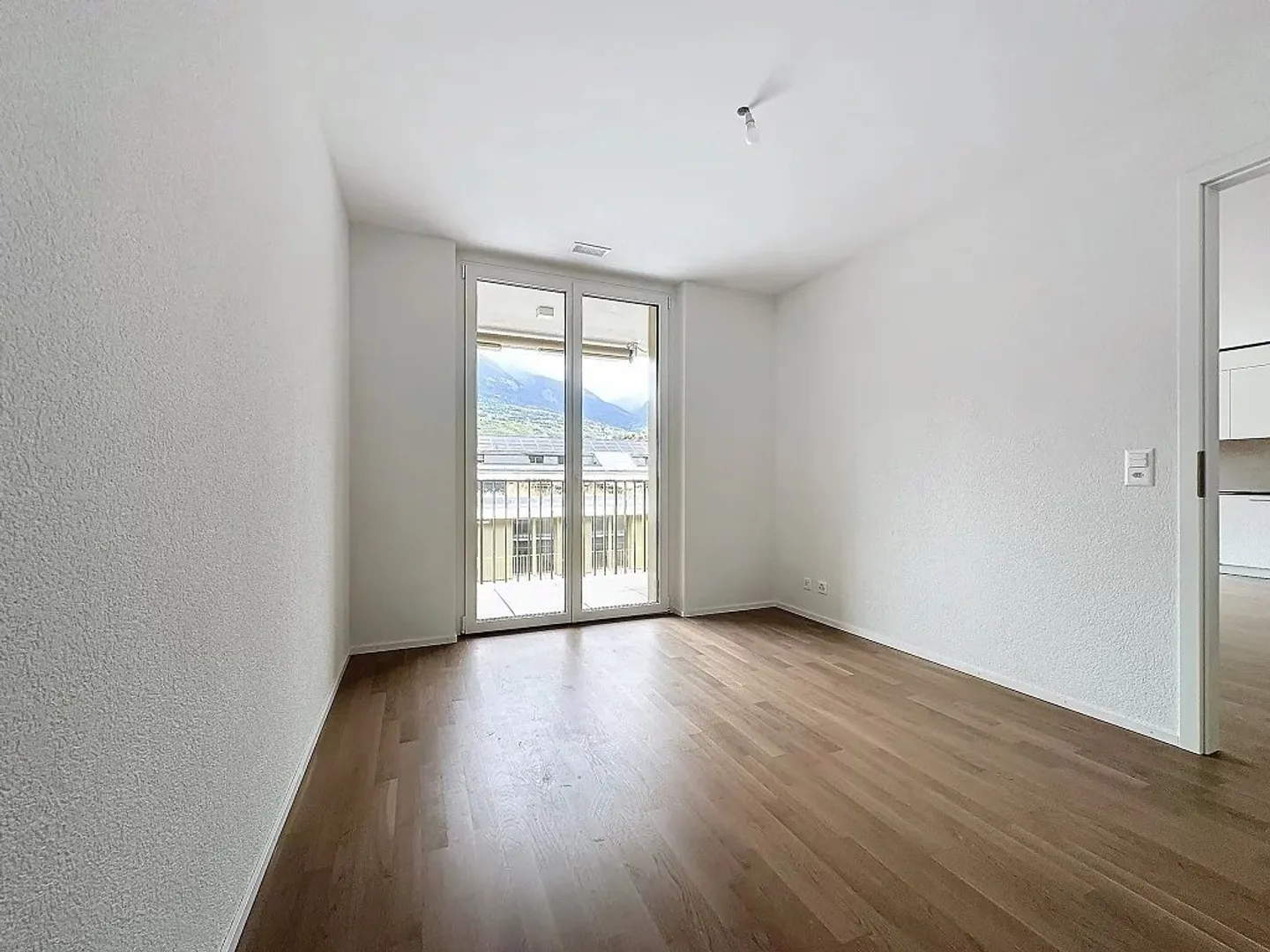 Appartement moderne Cour de Gare, Sion - Photo 2 sur 6