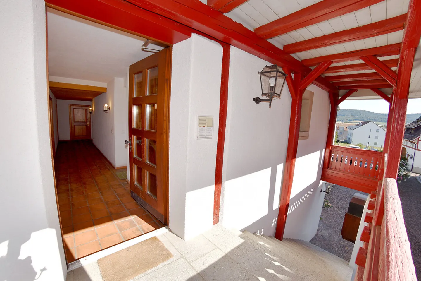 Charmante Wohnung im historischen Leuehof - Foto 3 von 10