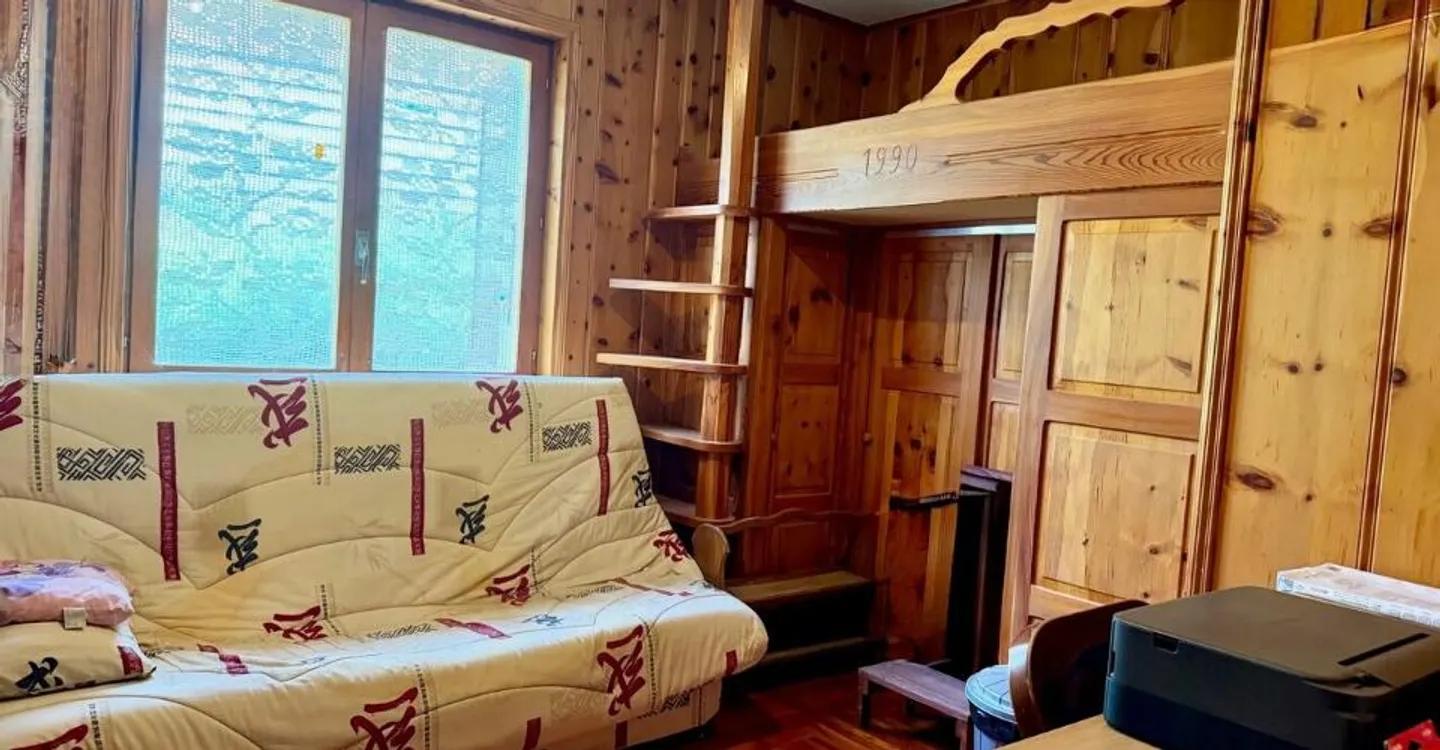 Spacious 4.5-room apartment in the village of Basse-Nendaz - Photo 4 of 12
