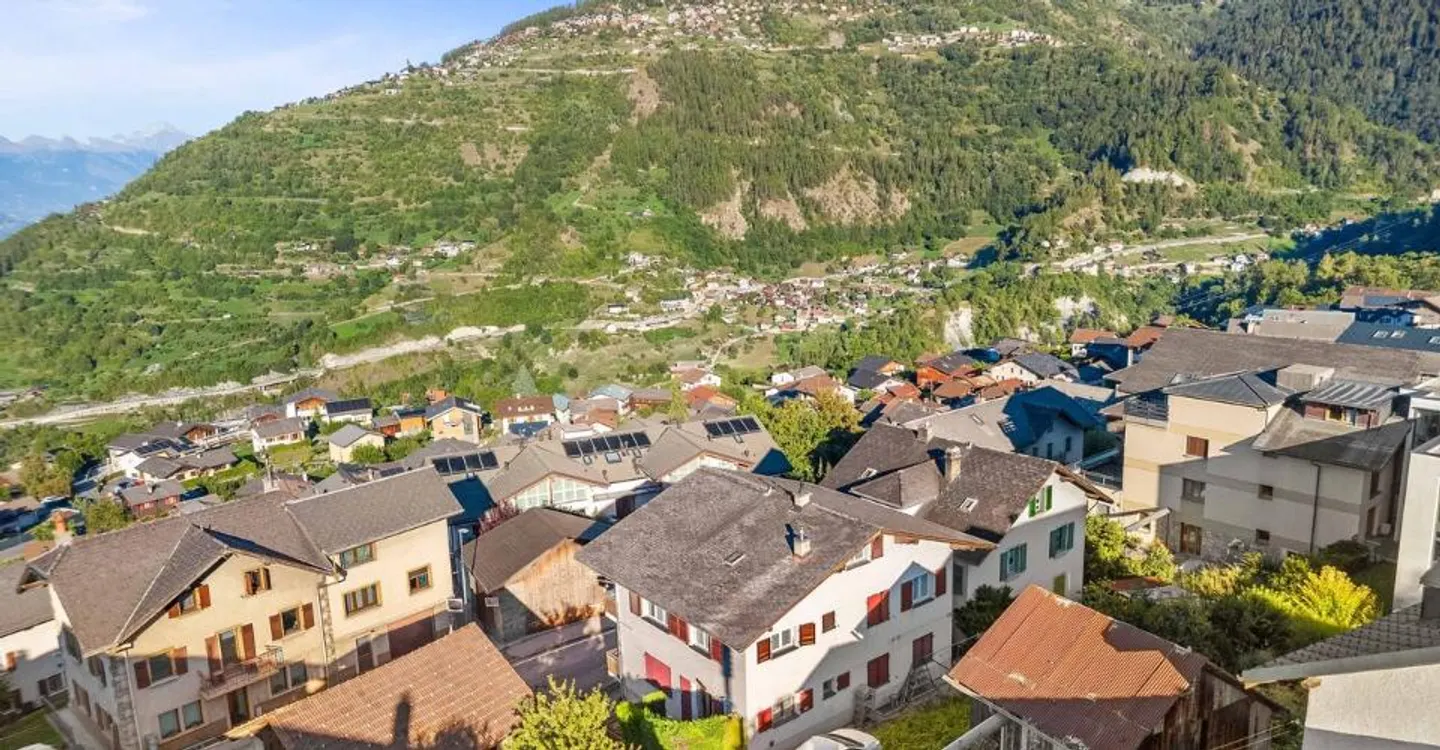 Spacious 4.5-room apartment in the village of Basse-Nendaz - Photo 12 of 12