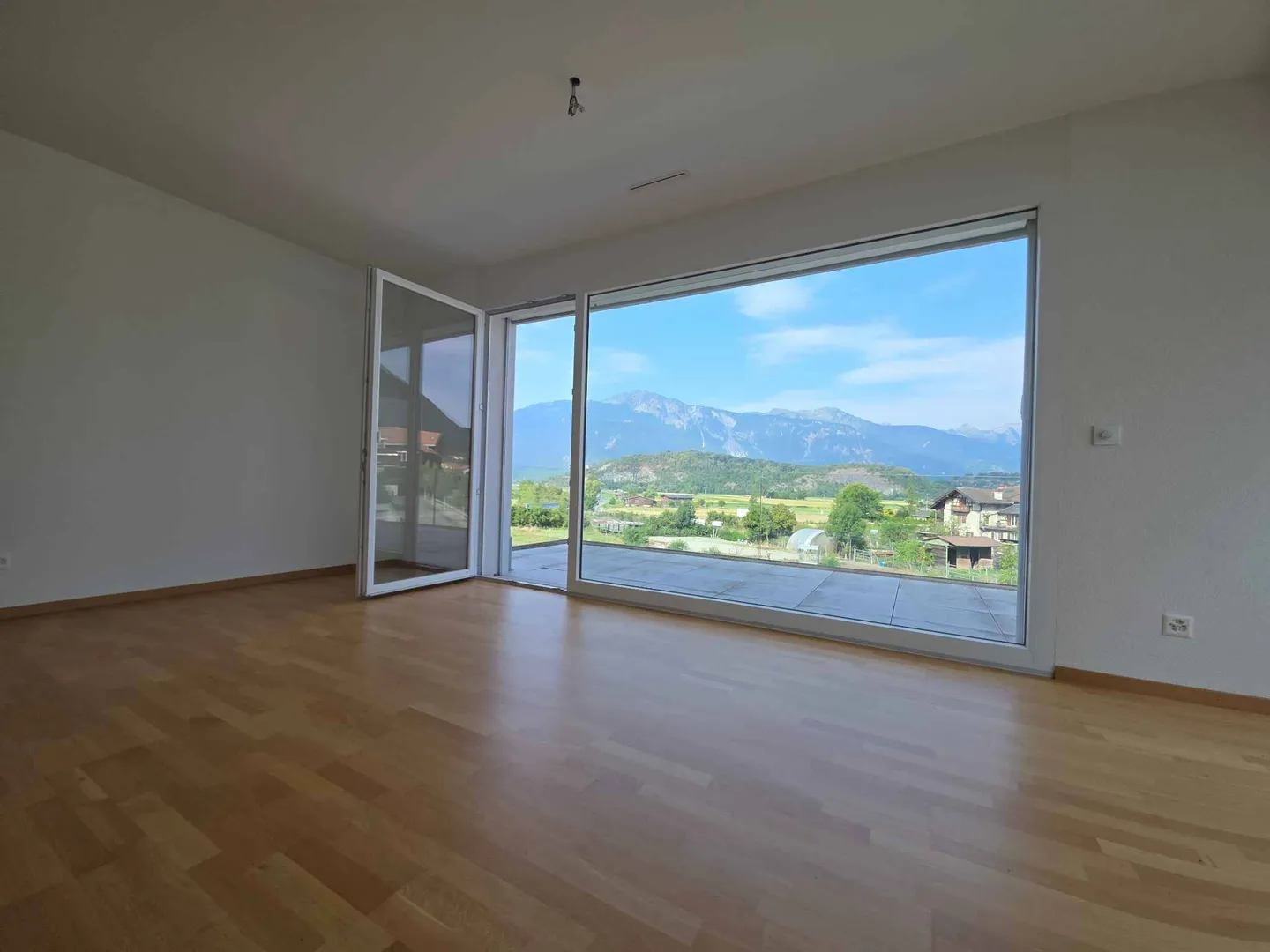 Geräumige 4.5-Zimmer-Wohnung - Foto 4 von 11