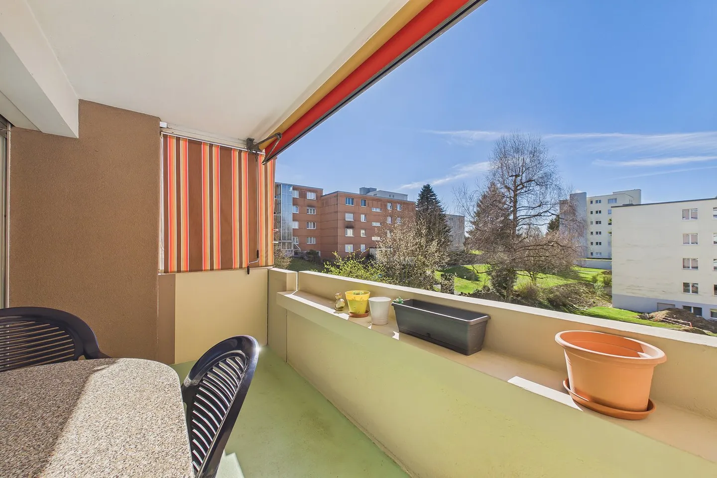 Charming 3.5-room apartment with balcony and garage in Ostermundigen - Photo 6 of 8