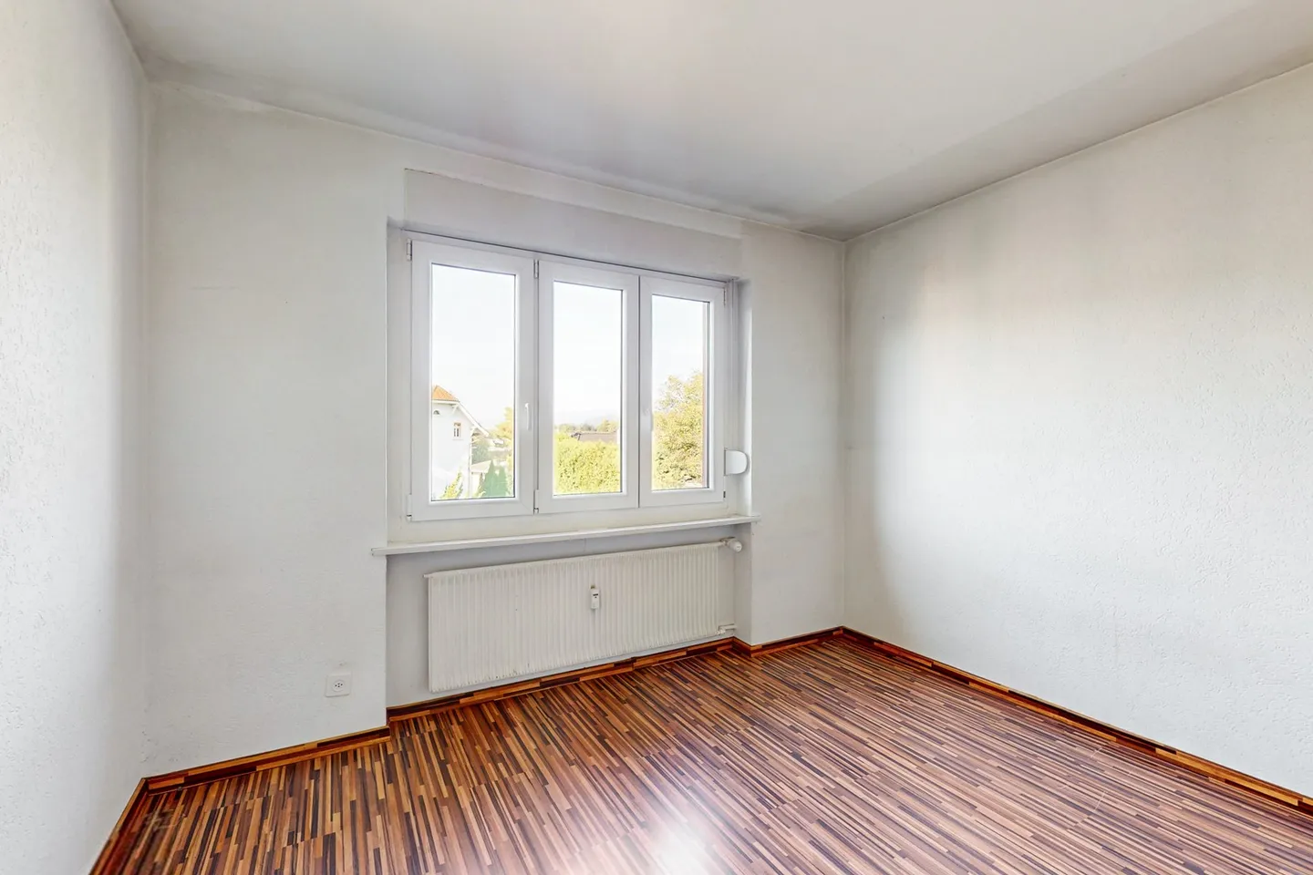 Apartment for rent - Photo 4 of 8