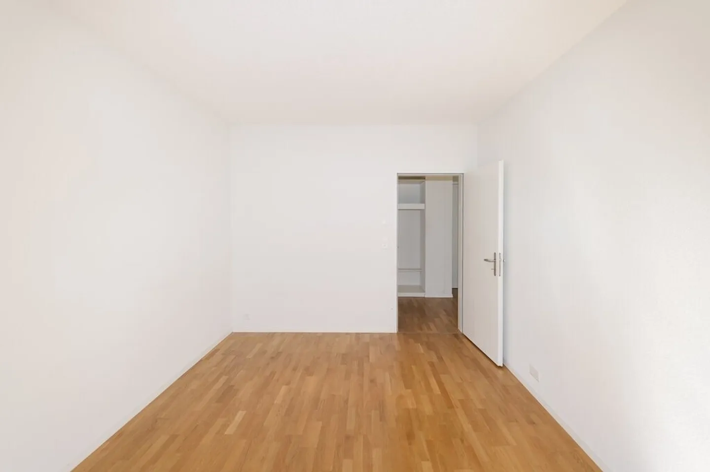 Ein glücklicher Wohnungsstart - Foto 3 von 7