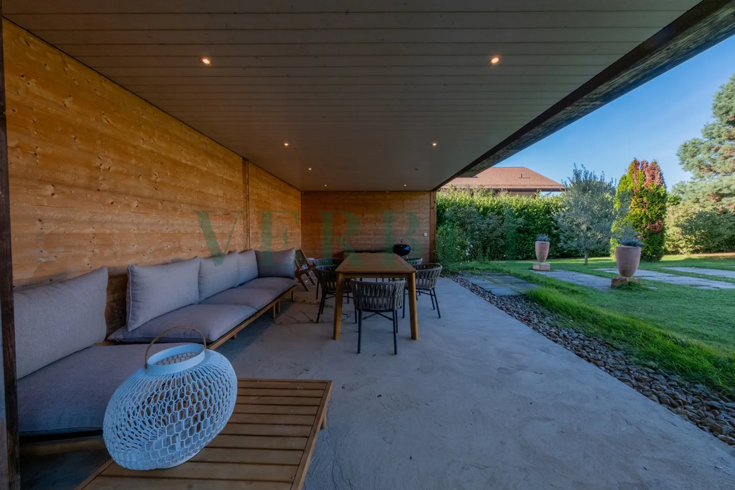 Villa d'Architecte dans un Quartier Prisé - Photo 12 sur 12