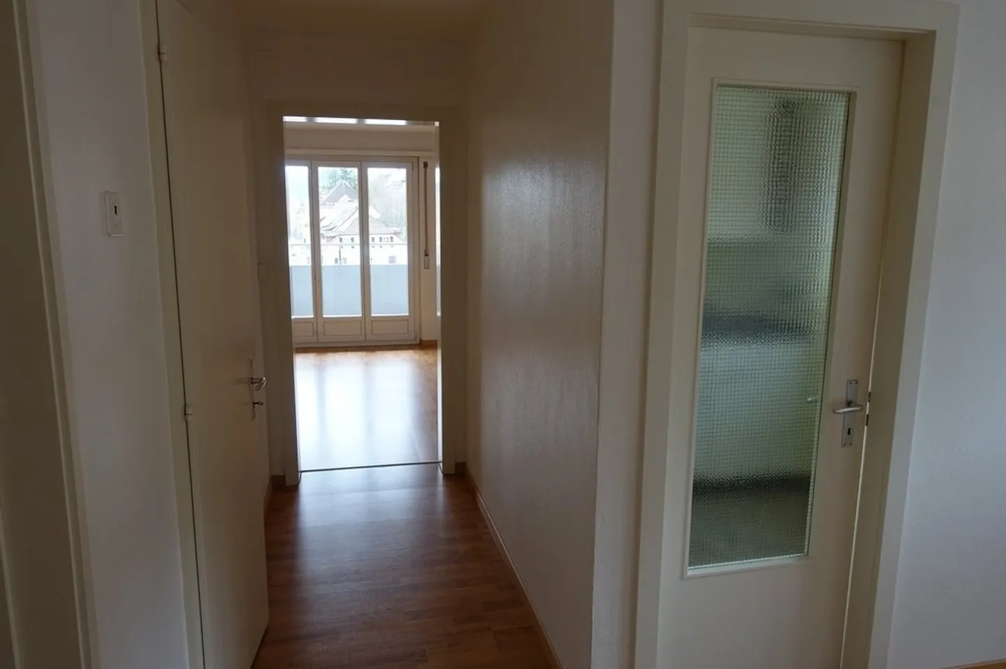 1.5 ROOMS WITH BALCONY AND ELEVATOR - Photo 4 of 7