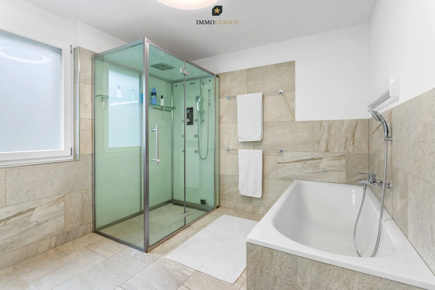 Elegant Living by the Untersee. Quiet with a high standard of living. - Photo 6 of 13