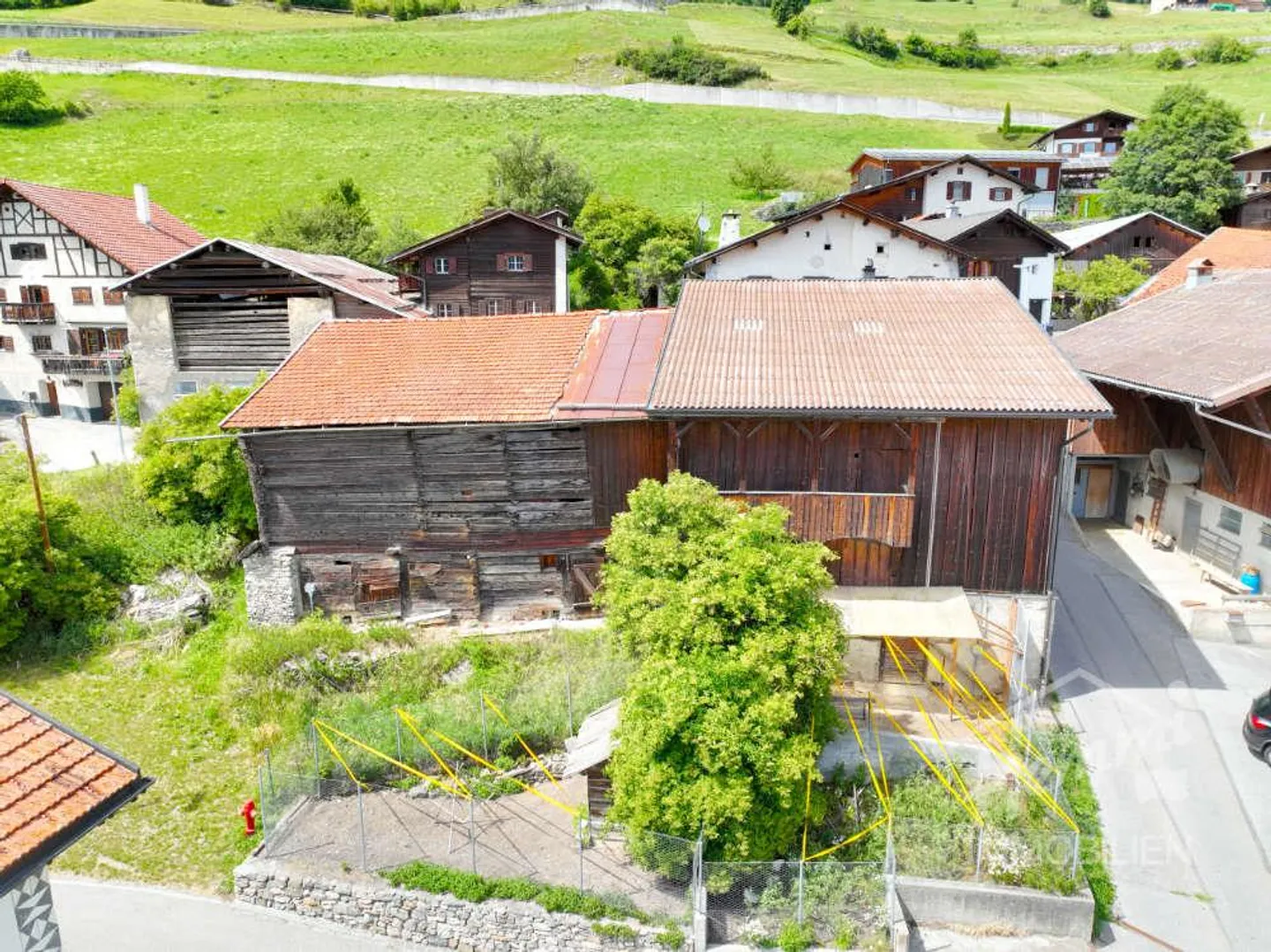 Your chance for a beautiful primary residence - Building land with stable - Photo 1 of 11