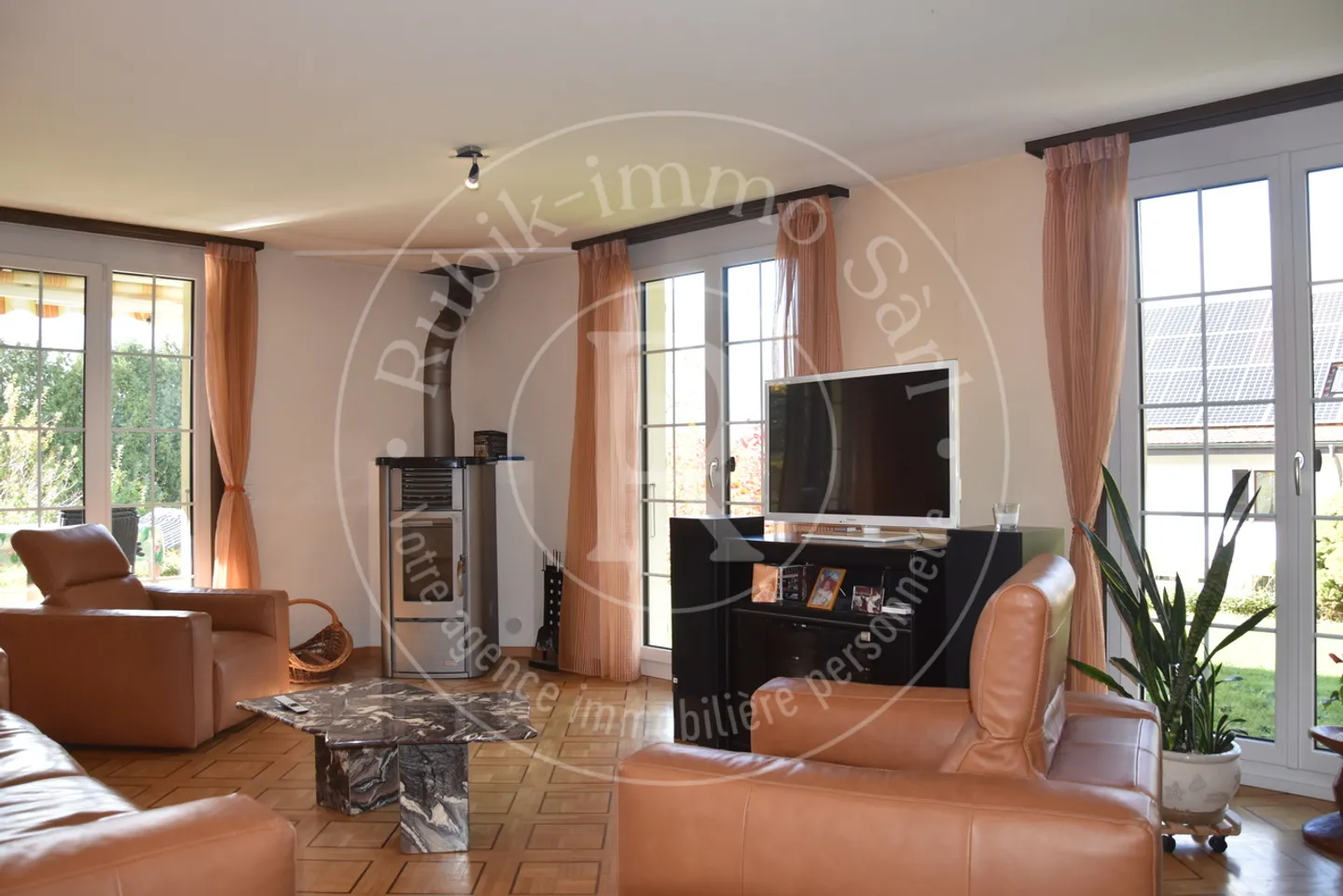 Affascinante villa indipendente a 5 minuti da Marly - Foto 4 di 15