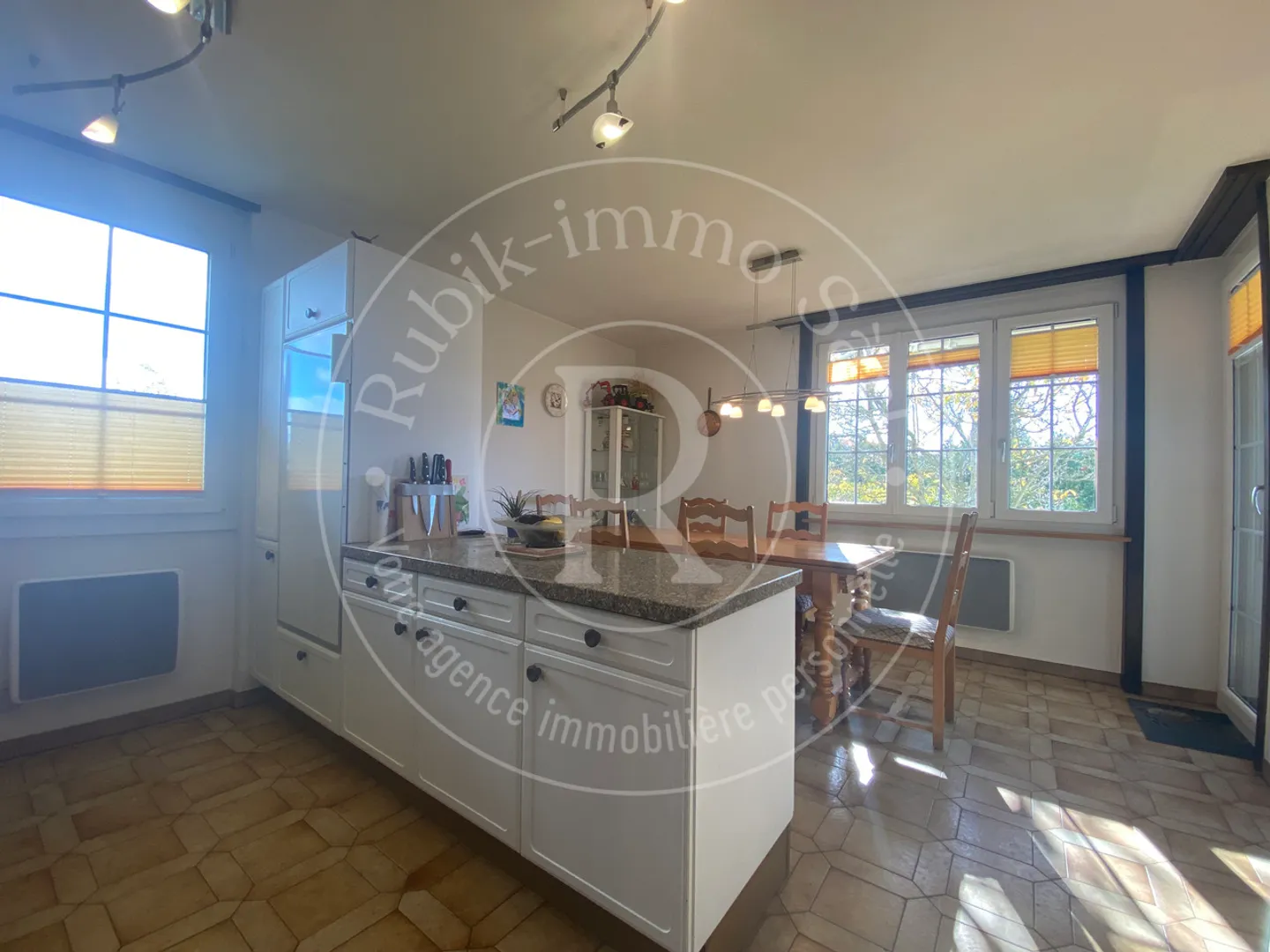 Affascinante villa indipendente a 5 minuti da Marly - Foto 7 di 15